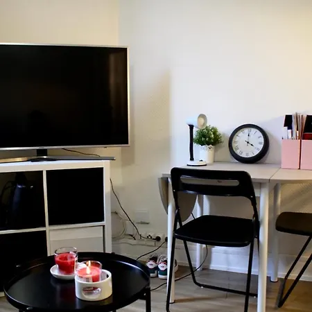 Charming Studio Near Tour Eiffel Apartment Paris