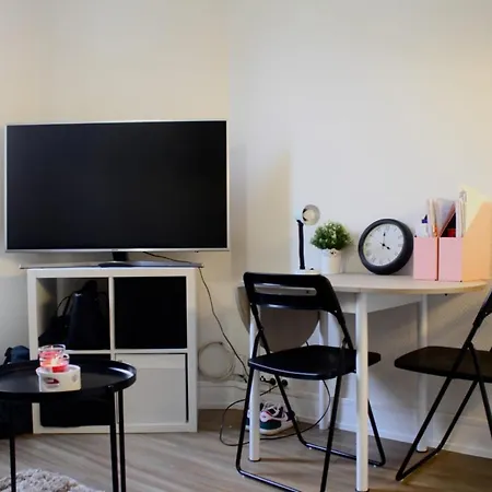 Charming Studio Near Tour Eiffel * Paris